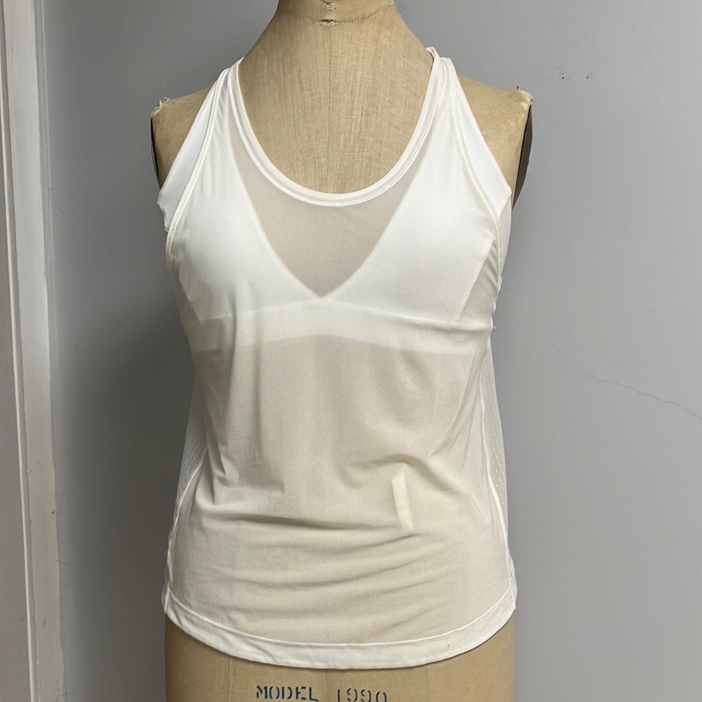 Lululemon white top